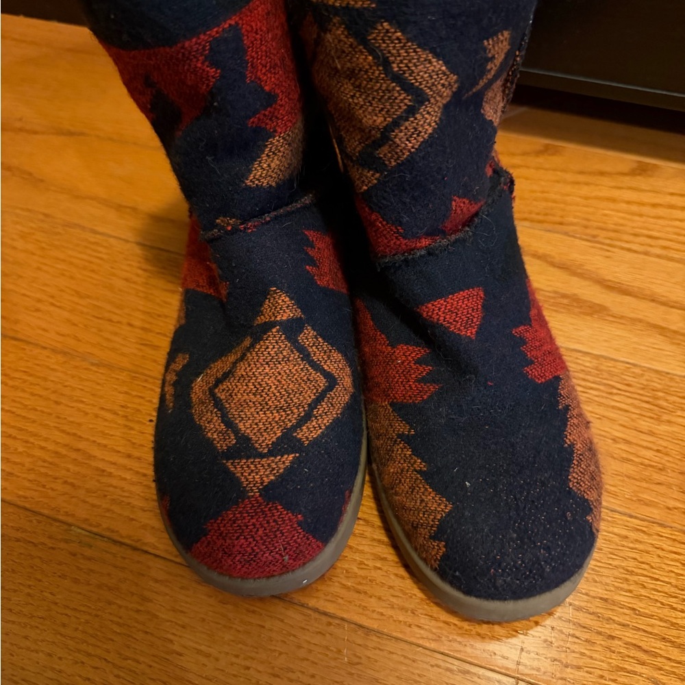 Indigo Rd Fur Boots - Picture 2 of 3